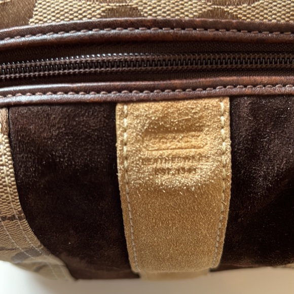 Small Coach Handbag - Picture 5 of 6